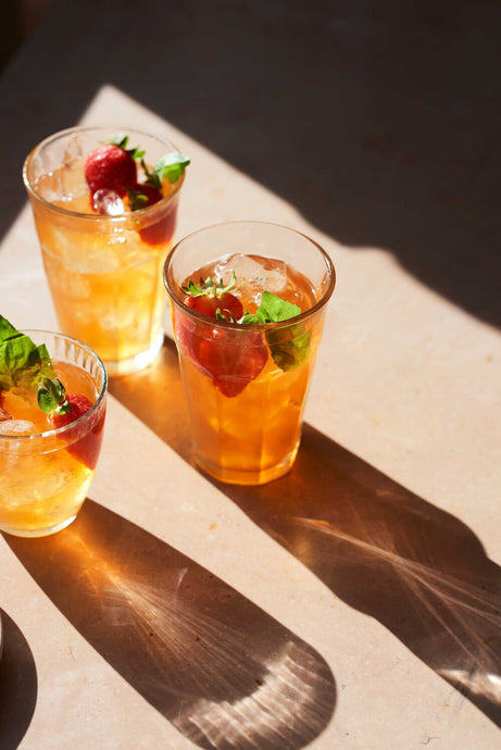 How to Make (Non-Alcoholic) Rooibos Punch