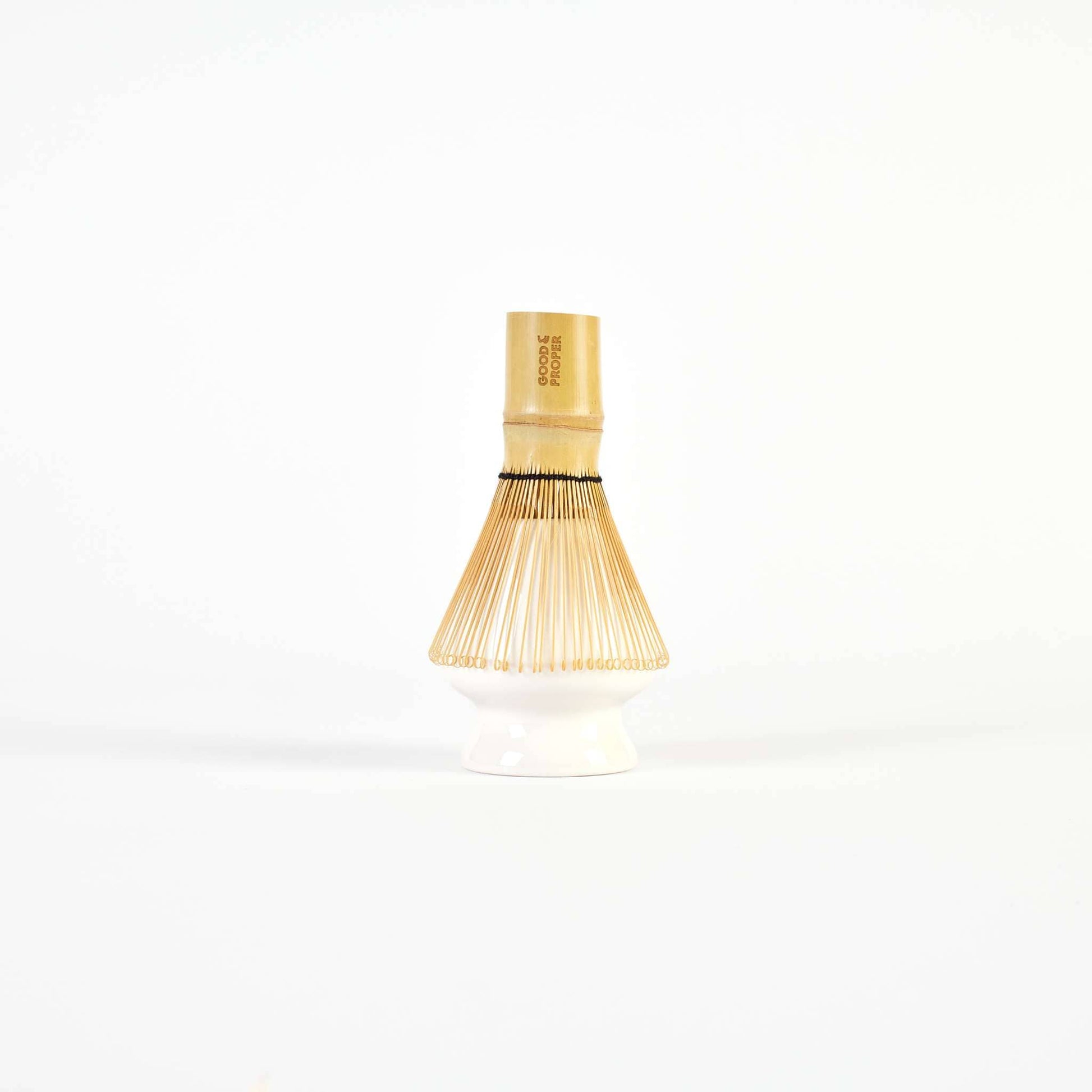 A whisk for whisking Hojicha Powder like matcha